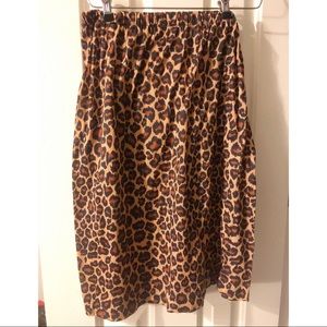 M/L: Leopard Midi Skirt (elastic waistband)